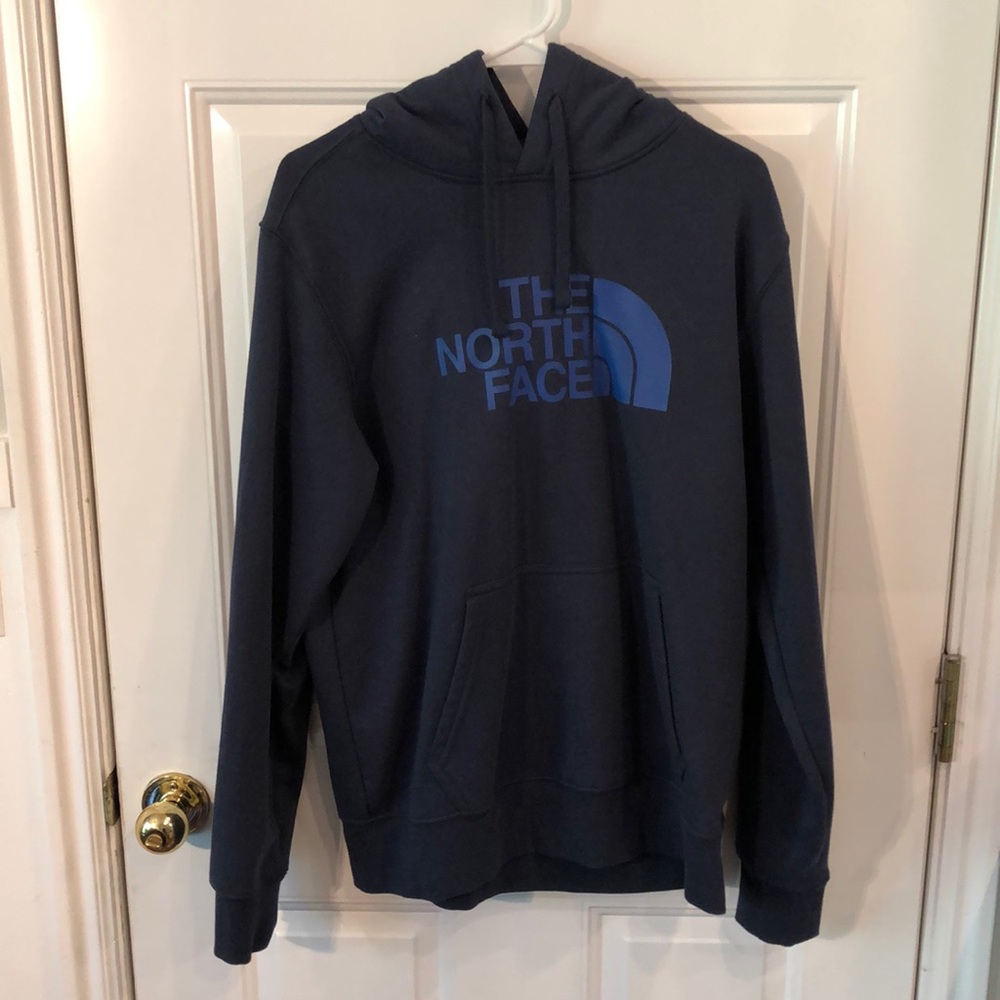 Men’s north face hoodie